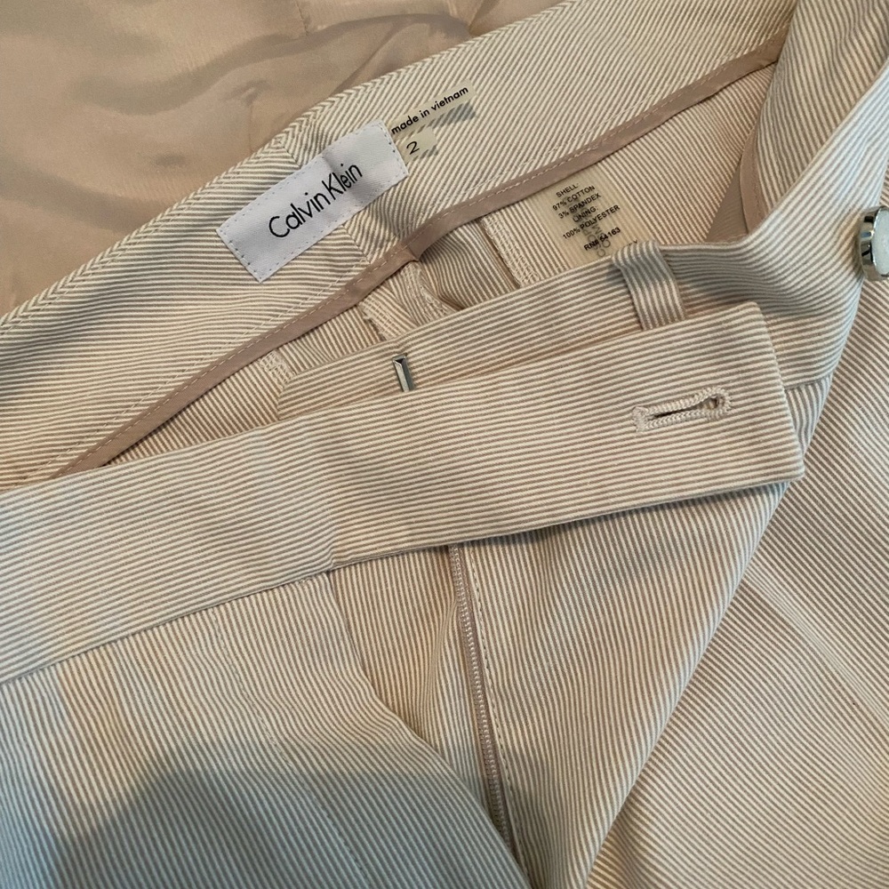Calvin Klein Chic Beige Blazer and Short Set - Picture 7 of 14